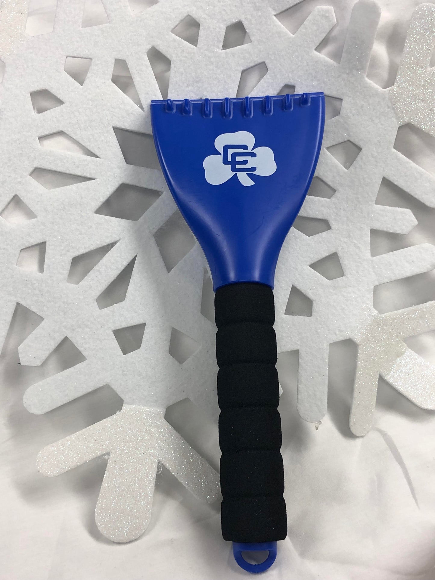 Gripper Ice Scraper